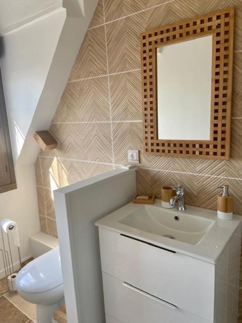 The Roc "' House Bed and Breakfast Bourguebus Buitenkant foto